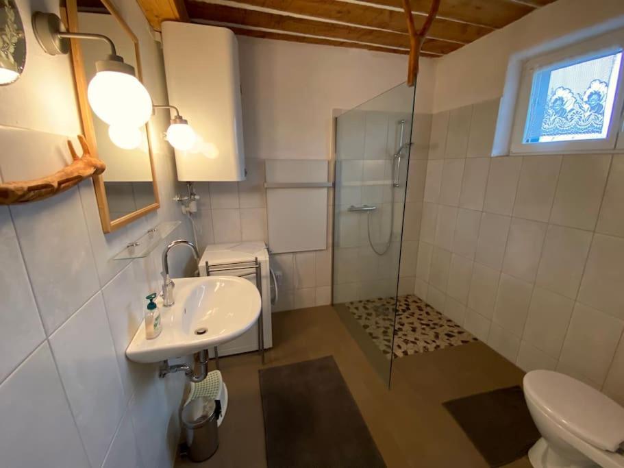Ferienhaus Mit Garten In Thermennaehe Strebersdorf Dış mekan fotoğraf